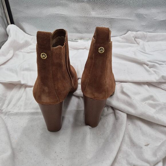 NEW MICHAEL Michael Kors Lottie Suede Ankle Boots brown size 9 - Picture 4 of 5